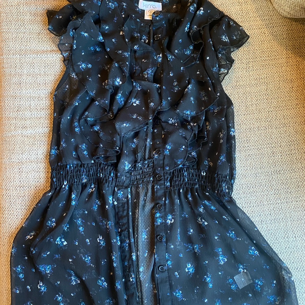 Large, blue floral Kirra blouse